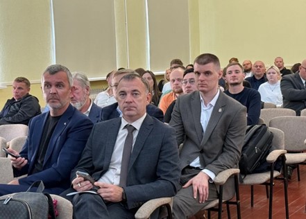 Участники семинара в аудитории